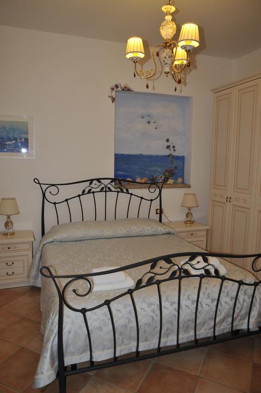 Viola Di Mare Rooms And Parking テルモリ 部屋 写真