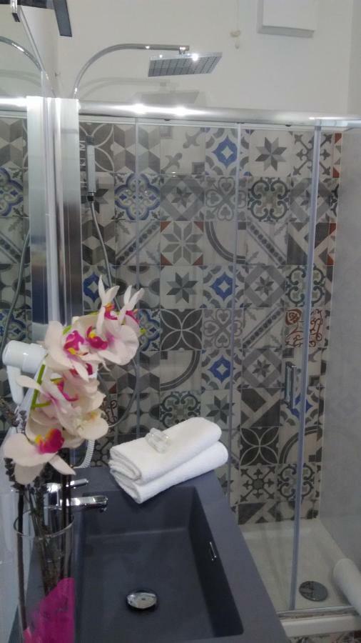 Viola Di Mare Rooms And Parking テルモリ エクステリア 写真